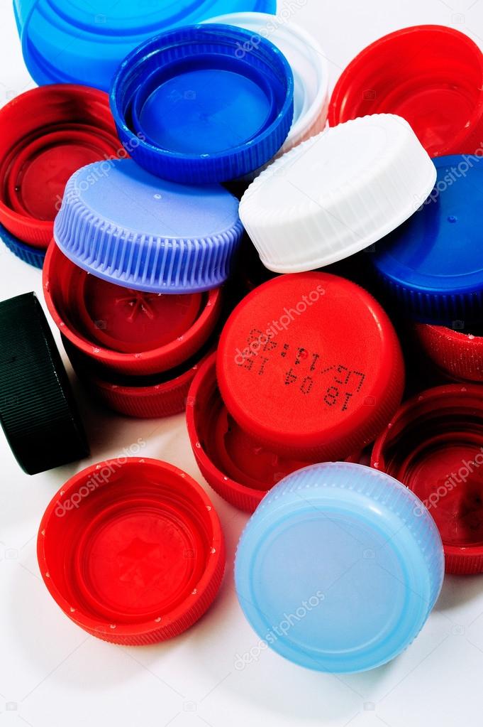 Recovery caps of plastic