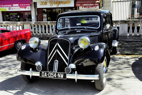 Roue avant Citroën Drive noir — Photo