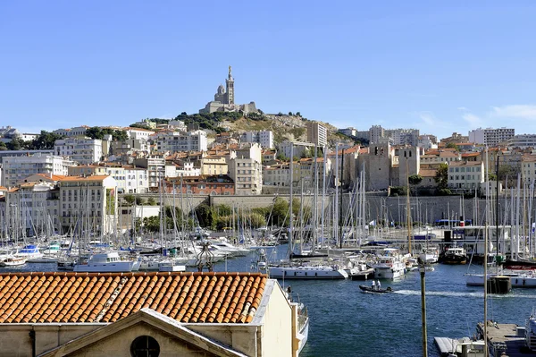 Il famoso vecchio porto di Marsiglia — Foto Stock