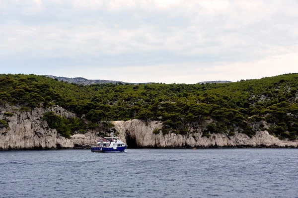 Kustlandskap mellan Cassis och Marseille — Stockfoto