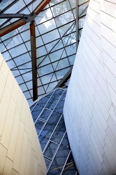 Muzeum současného umění Louis Vuitton nadace — Stock fotografie