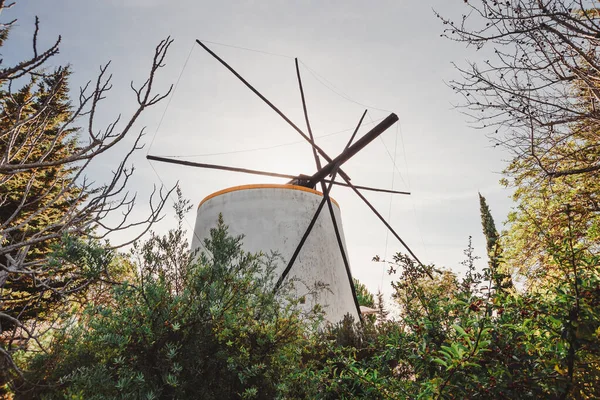 Windmill house on blue sky background — Stock Photo, Image