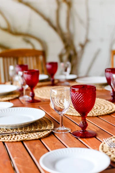 Red Glasses Table Evening — Stock Photo, Image