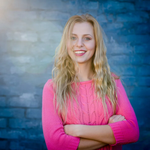 Young blond woman — Stock Photo, Image