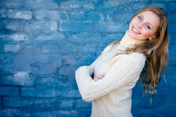 Beautiful blond young lady — Stock Photo, Image