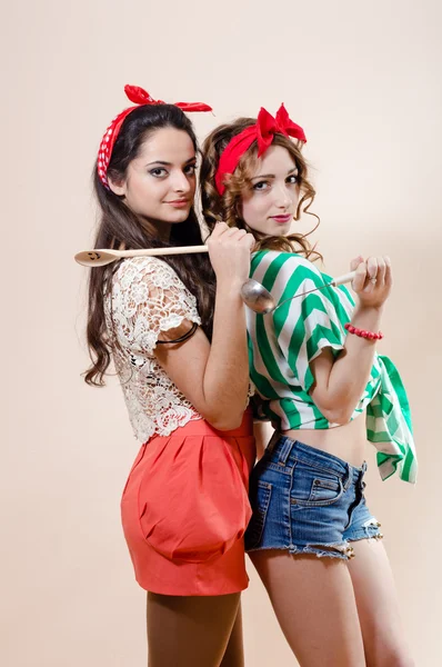 Two beautiful pin up girls — Stock Photo, Image