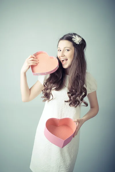 Woman with present box — Stock Photo, Image