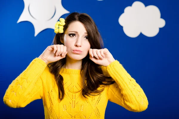 Girl in yellow sweater — Stock Photo, Image