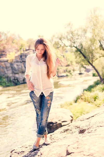 Beautiful girl outdoors — Stock Photo, Image