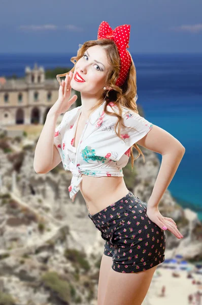 Pinup young lady over Italy background — Stock Photo, Image