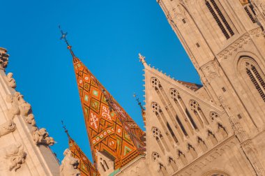 Awesome Buda Castle Macaristan parlak mavi gökyüzü arka plan üzerinde