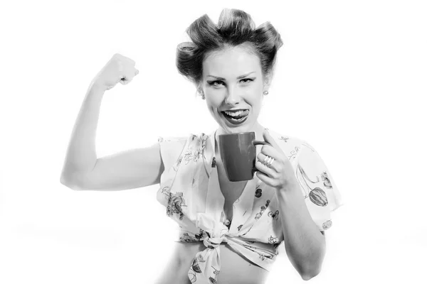 Beautiful funny pinup woman with having fun drinking tea — Stock Photo, Image