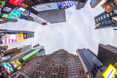 Times Meydanı, broadway tiyatroları ve iri sayı-in seçme