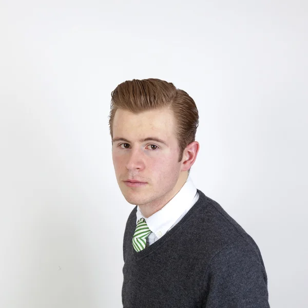 Hezký kluk s kravatou — Stock fotografie
