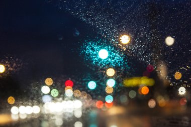 gece araba ön cam renk desen