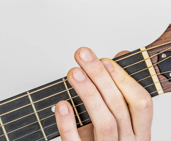 Detalle de dedos y mano del guitarrista —  Fotos de Stock