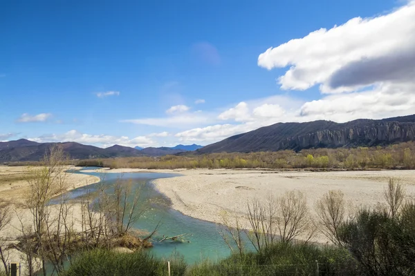 Řeka v blízkosti Digne les Bains v Alpách — Stock fotografie