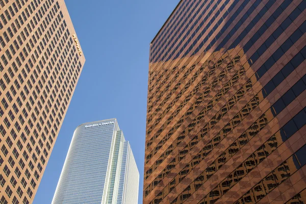 Perspektif pencakar langit pusat kota los Angeles — Stok Foto