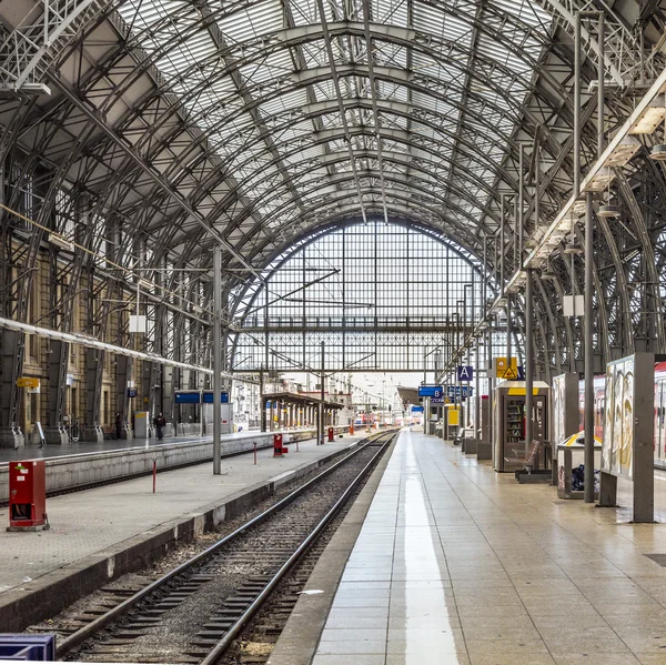 Dentro de la estación central de Frankfurt — Foto de Stock