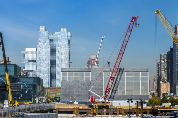 Street view to  neighborhood Midtown with construction site — Stock Photo, Image