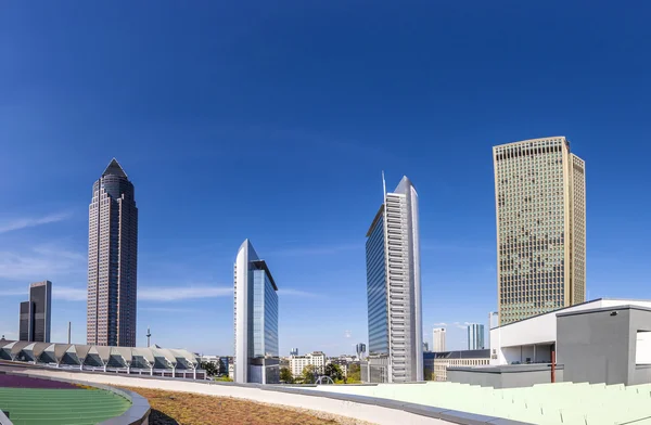 Ticaret Fuarı kule Messeturm: ve Frankfurter yanındaki Marriott hotel