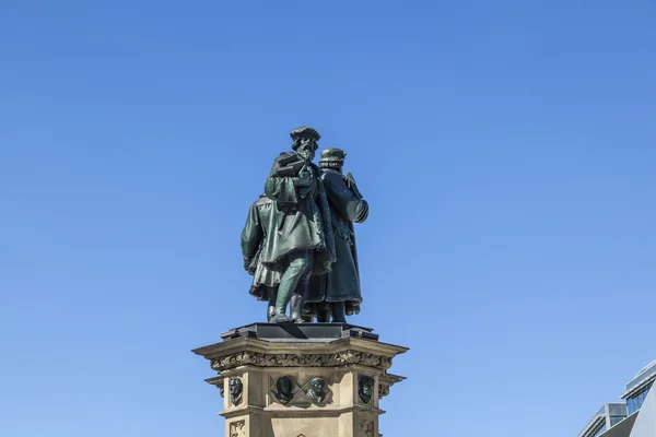 Il monumento di Johannes Gutenberg sul Rossmark meridionale — Foto Stock