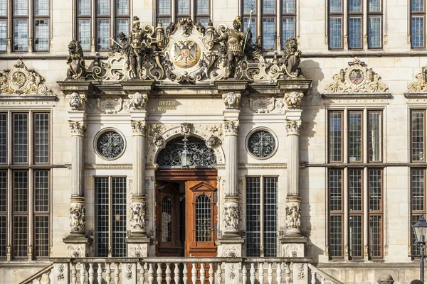 Facade of  old Guilde houses at the market place — Stock Photo, Image