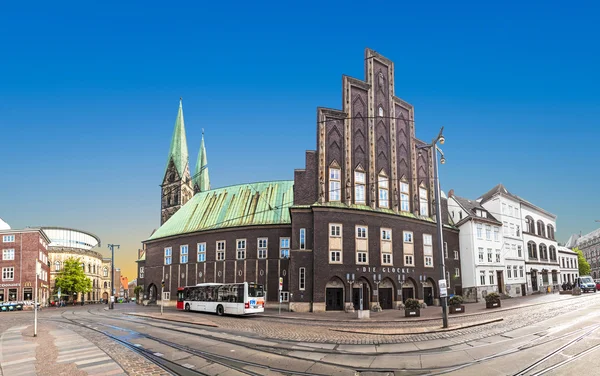 Die Glocke (La campana) es una sala de conciertos en el centro de Bremen —  Fotos de Stock