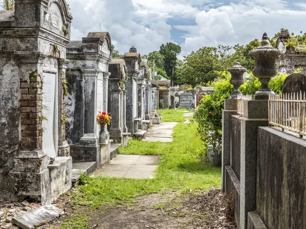 Место захоронения на первом кладбище Сент-Луис-Ла-Файет — стоковое фото