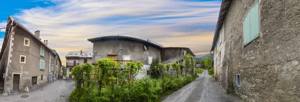 Село з Ле-Верне в Французькі Альпи — стокове фото