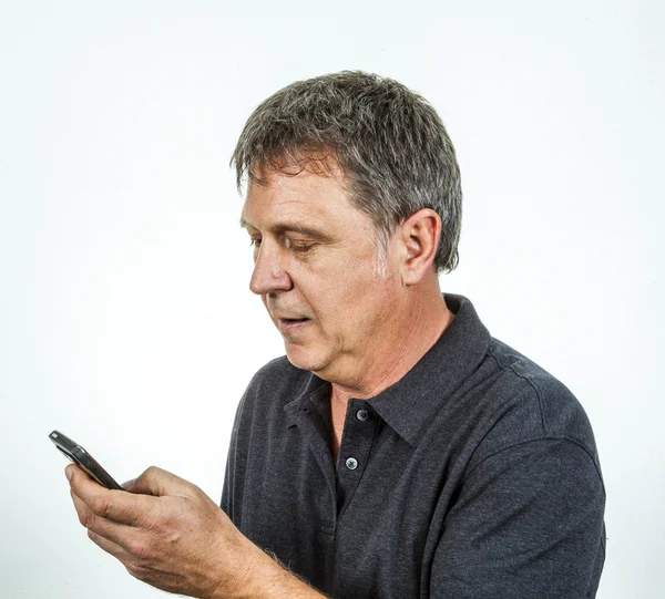 Hombre usando el móvil —  Fotos de Stock