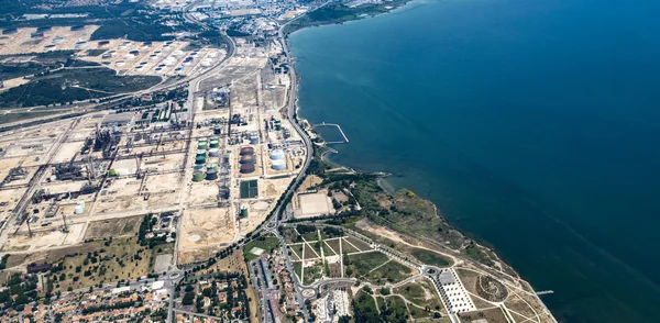 Luchtfoto naar olie depot van Mariagne in Marseille — Stockfoto