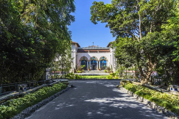 Vizcaya, Floridas maior residência sob o céu azul — Fotografia de Stock