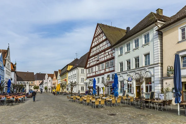People in the old  pedestrian zone in Guensburg — Stock Photo, Image