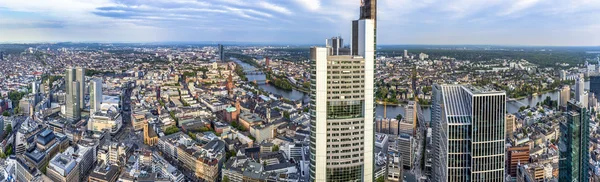 Panoramę Frankfurtu nad Menem — Zdjęcie stockowe