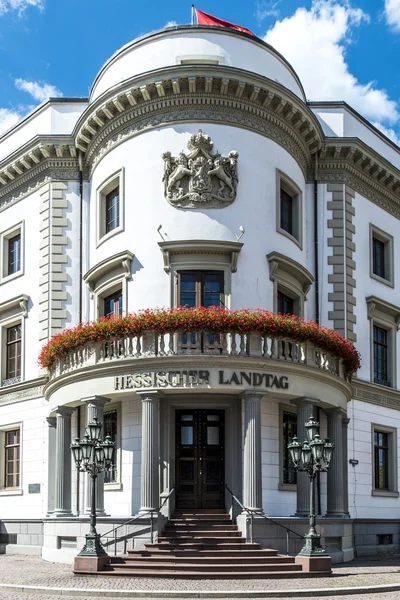 Casa de la política, el Landtag Hessischer en Wiesbaden — Foto de Stock