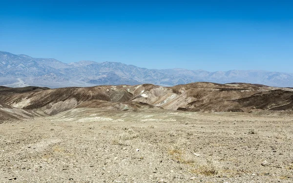 Sivatagi táj a death valley nemzeti park — Stock Fotó