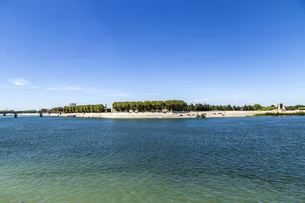 River Rhone in Arles — Stock Photo, Image