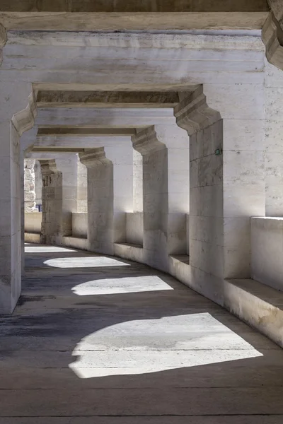 Paredes de la famosa arena en Arles — Foto de Stock