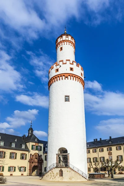 Der berühmte Turm der Burg in Bad Homburg — Stockfoto