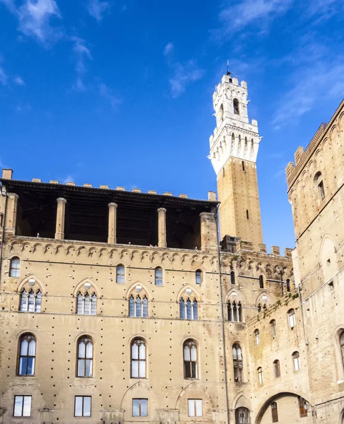 Piazza del Campo en Siena, Italia — Foto de Stock