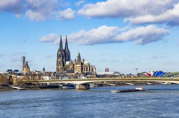 Cologne skyline with dome and bridge — Stock Photo, Image