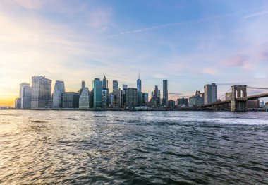 Manhattan Downtown Brooklyn Köprüsü ile kentsel görünümü 