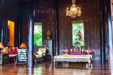 Bangkok, Tayland - 12 Mayıs 2009: Jim Thomson 'ların evinde, evini ziyaretçiler için müze yapan eski bir siyasetçi ve sanatçı.