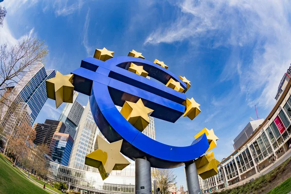 Frankfurt Tyskland Mars 2014 Euro Sign Europeiska Centralbanken Ecb Centralbanken — Stockfoto