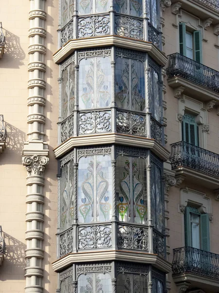 西班牙巴塞罗那 2015年3月1日 西班牙加泰罗尼亚巴塞罗那格拉西亚大道 Paseo Gracia Avenue 的建筑细节 — 图库照片