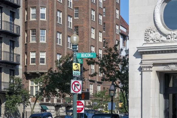 Boston Eua Setembro 2017 Rua Sinal Beacon Rua Boston Eua — Fotografia de Stock