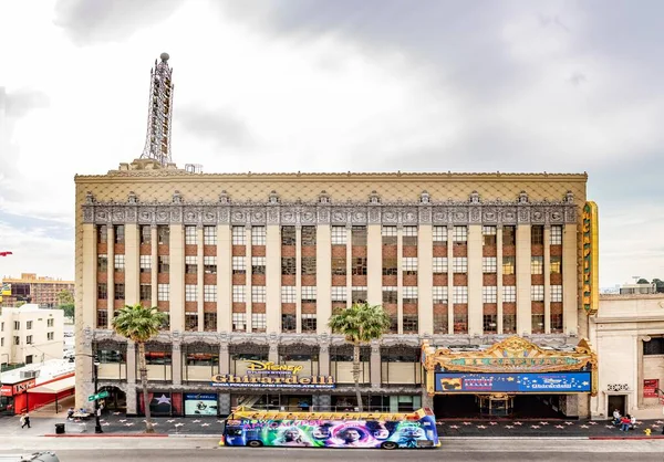 Los Ángeles Marzo 2019 Hollywood Fachada Del Famoso Cine Capitán — Foto de Stock