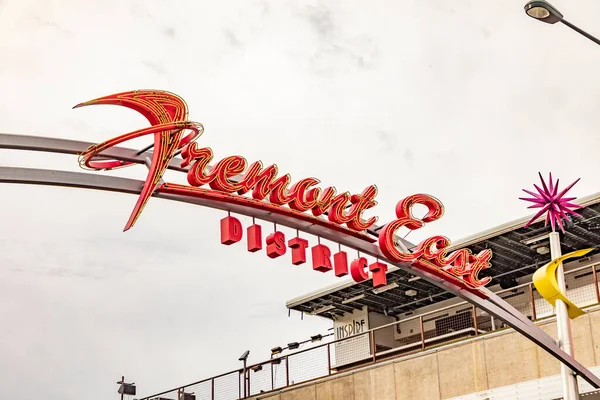 Las Vegas Eua Março 2019 Entrada Fremont East Com Muitos — Fotografia de Stock