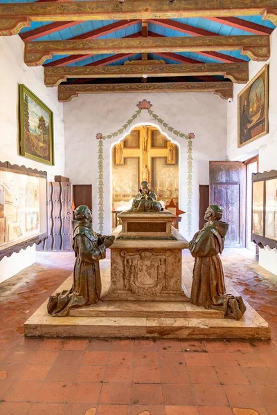 Carmel Eua Mar 2019 Túmulo Prior Carmel Mission San Carlos — Fotografia de Stock